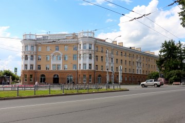 Здание